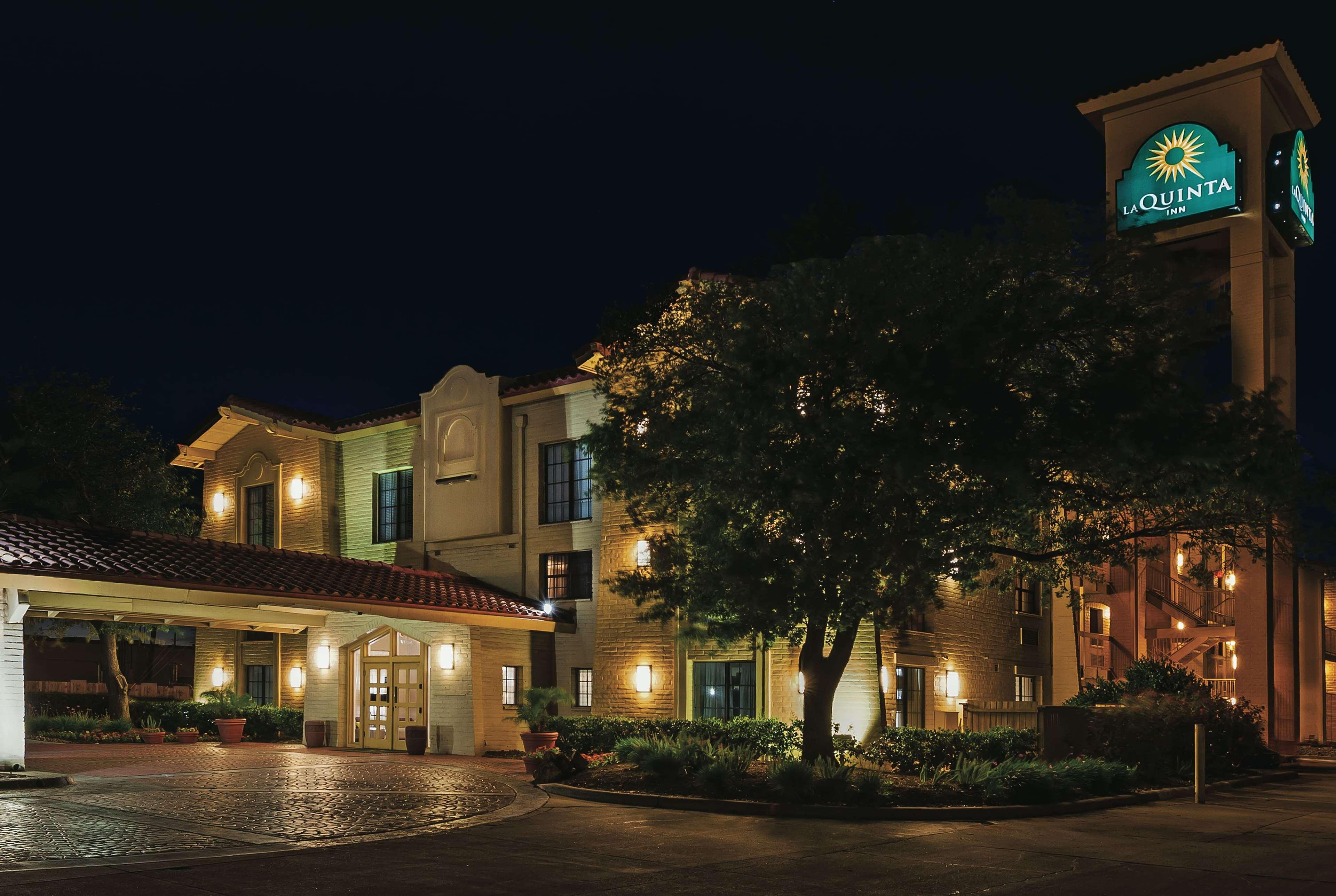 Travelodge By Wyndham Houston Cy-Fair Exteriör bild