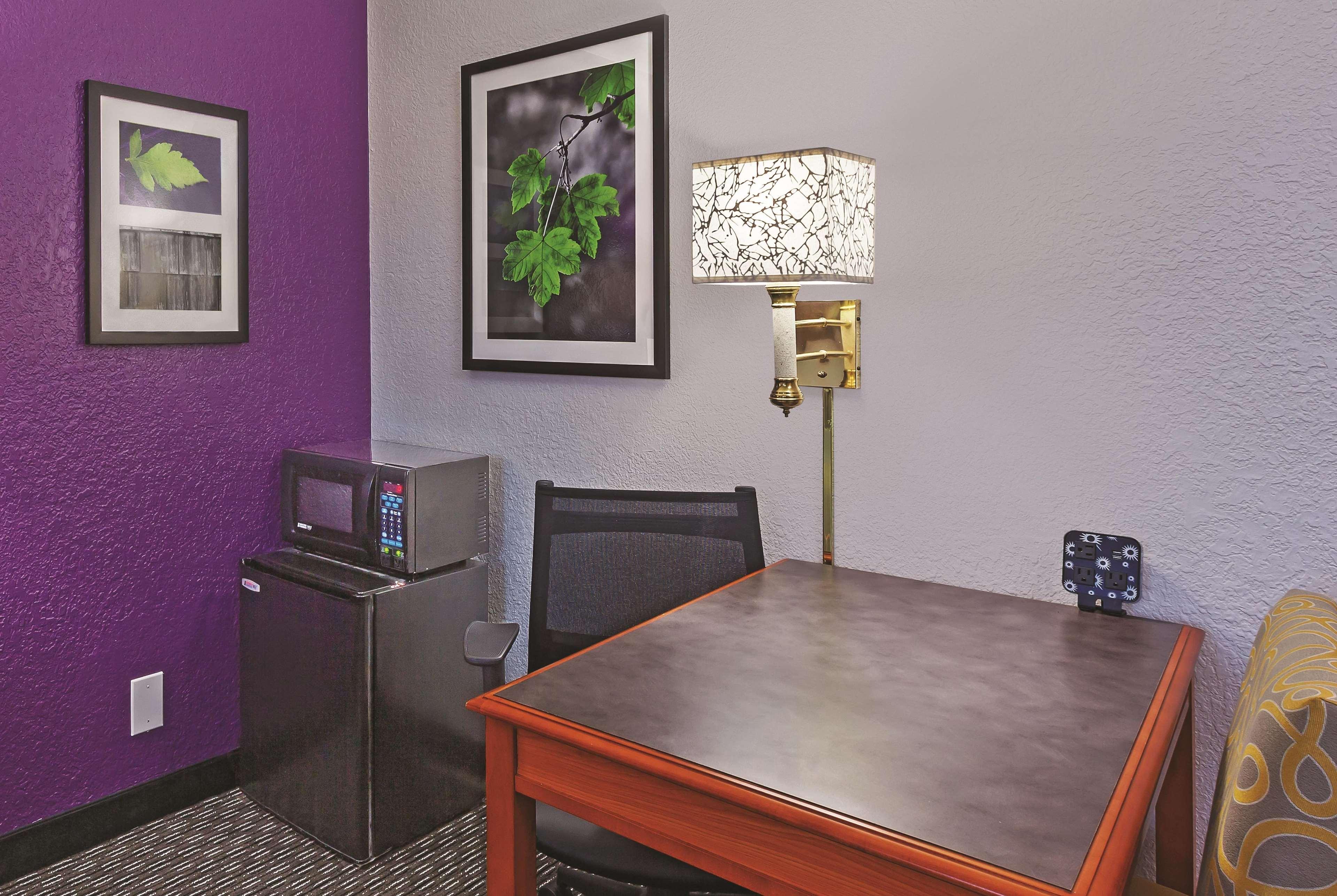 Travelodge By Wyndham Houston Cy-Fair Exteriör bild