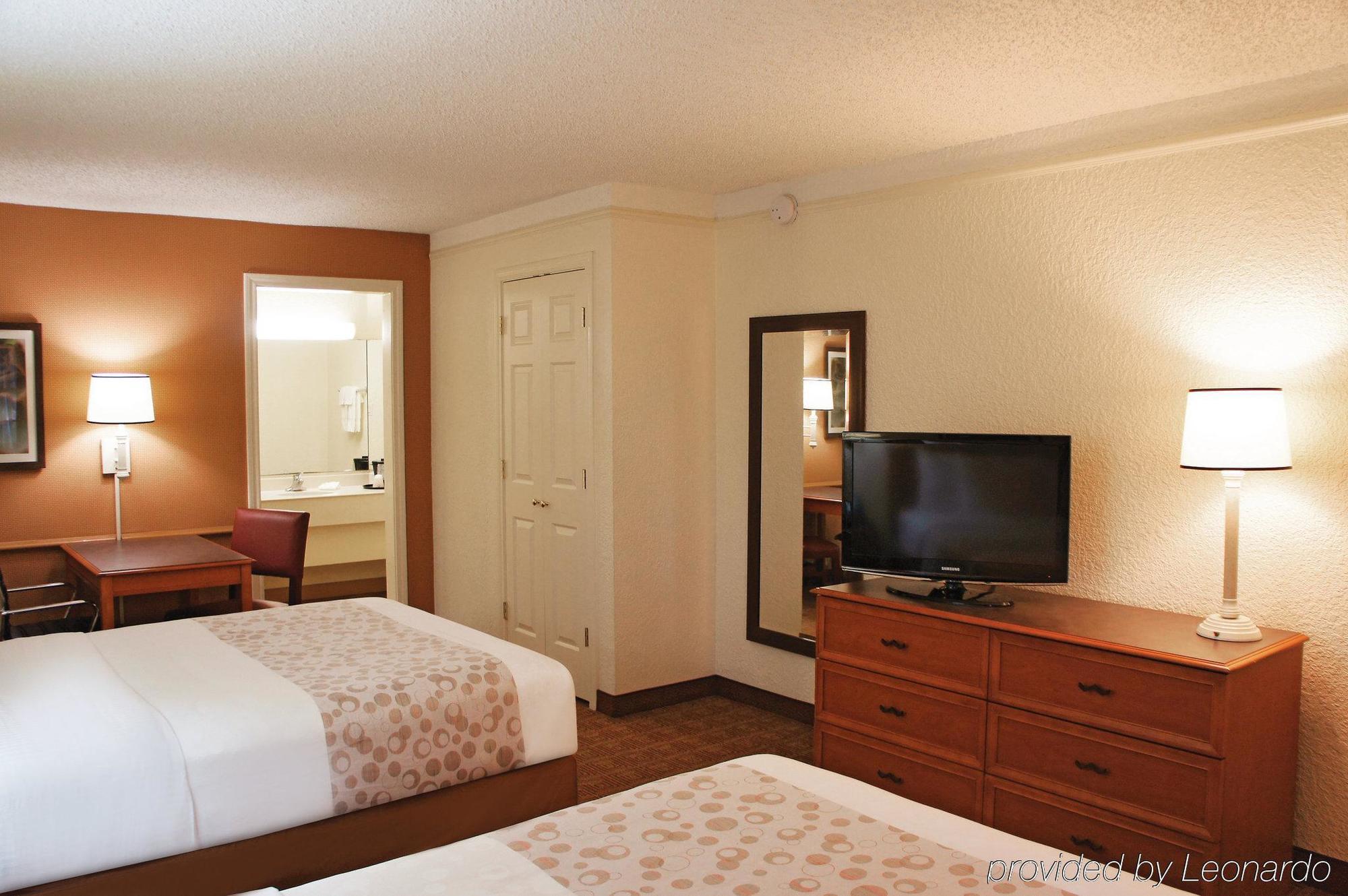 Travelodge By Wyndham Houston Cy-Fair Exteriör bild