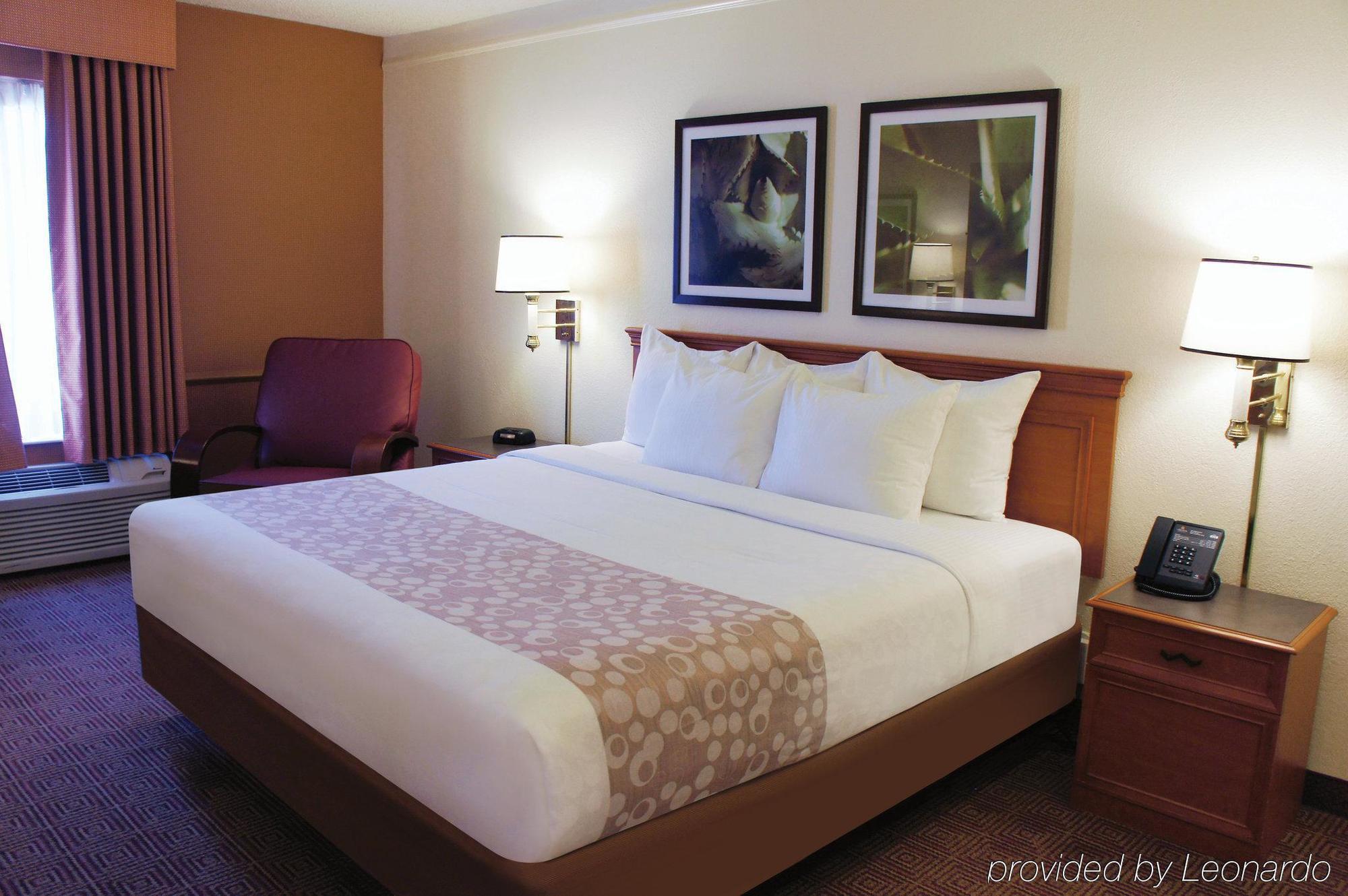 Travelodge By Wyndham Houston Cy-Fair Exteriör bild