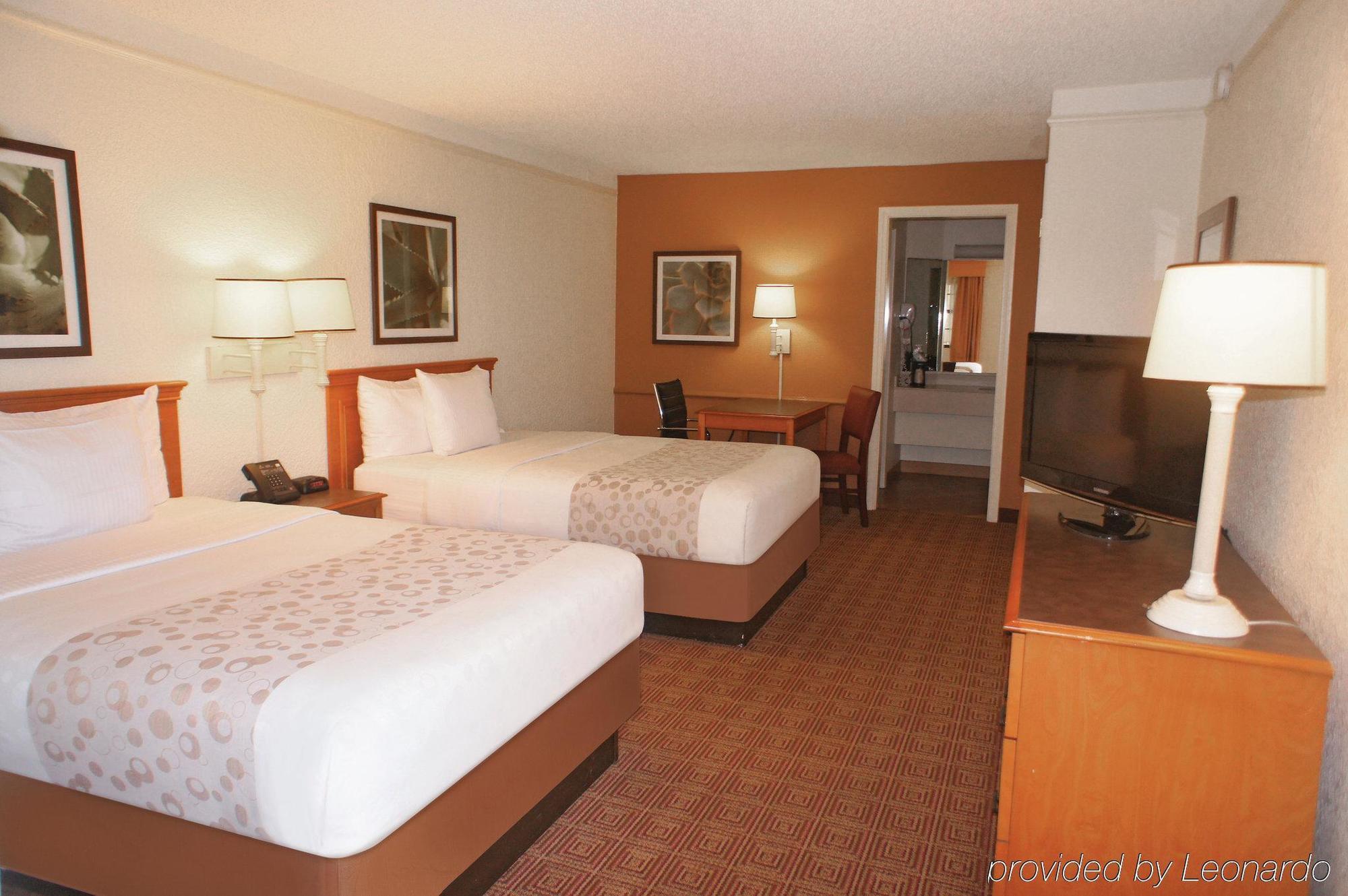 Travelodge By Wyndham Houston Cy-Fair Exteriör bild